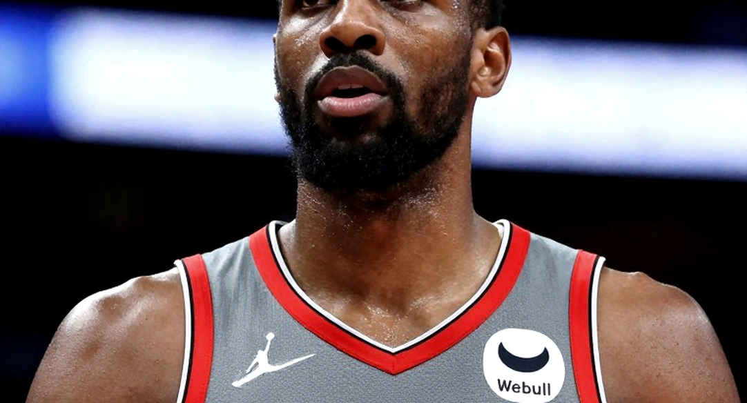डेब्यू पैच बनाम गोल्ड लोगोमैन: NBA की जर्सी पर चढ़ा रैरिटी का उल्टा गणित